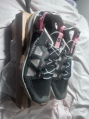 Salomon Black & Pink Trail Running Shoes